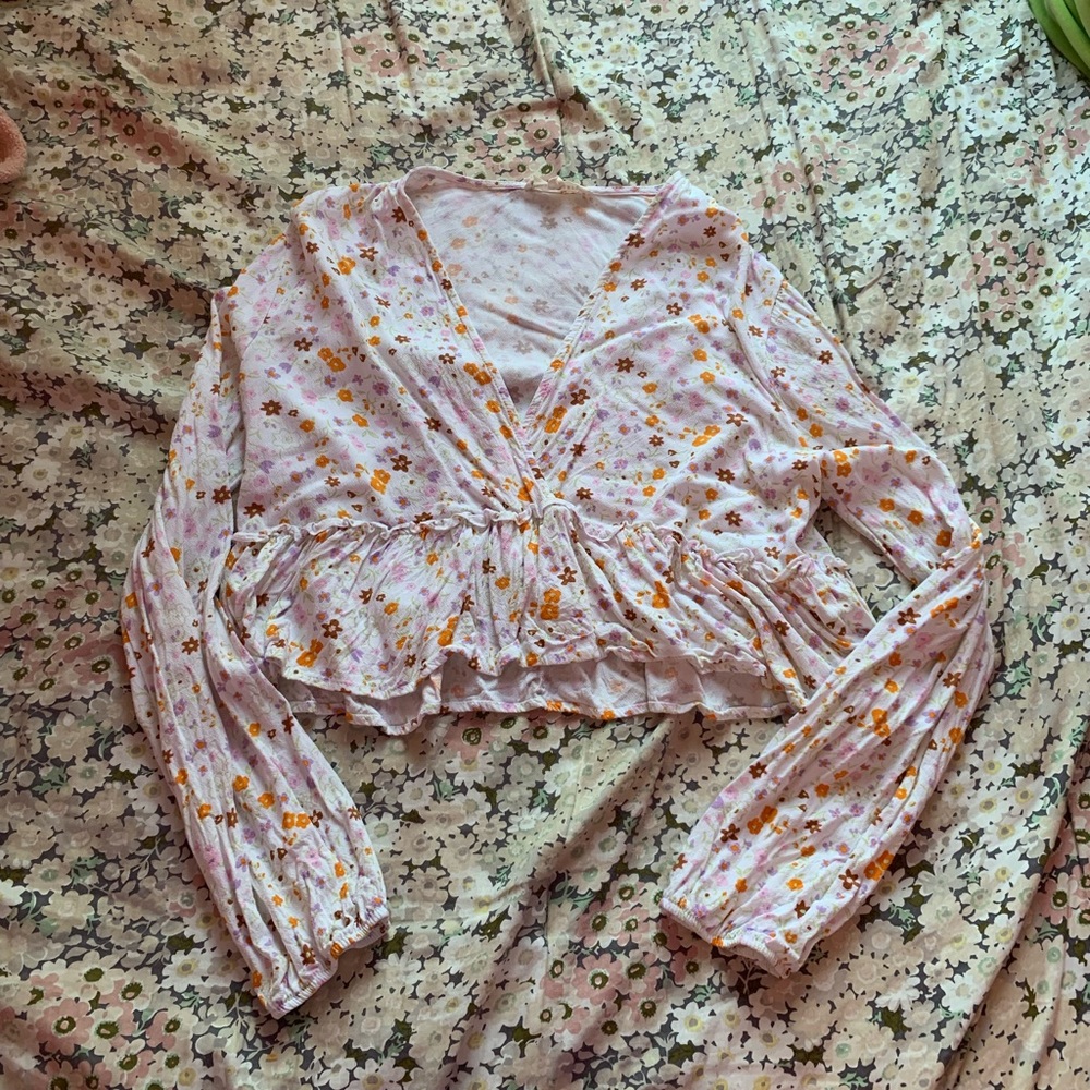 Pacsun Floral Cropped Blouse